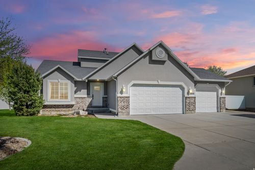 4848 S 3200 W, Roy, UT, 84067-9454 | Card Image