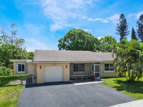 19654 Colorado Cir, Boca Raton, FL, 33434-2713 | Card Image
