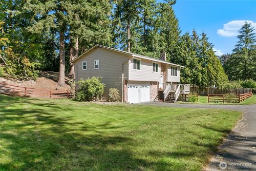 18610 Ne 157th Pl, Woodinville, WA, 98072-9160 | Card Image