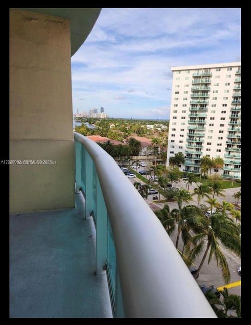 904-19390 Collins Ave, Sunny Isles Beach, FL, 33160-2200 | Card Image