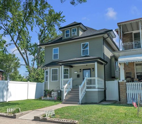 7416 Hanover St, Detroit, MI, 48206-2650 | Card Image