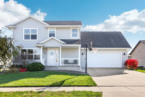 1105 North St, Williamsburg, IA, 52361-9547 | Card Image