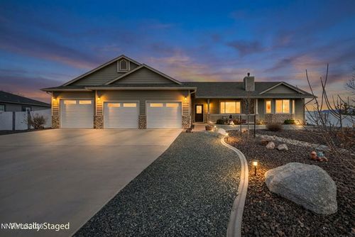 2785 Gordon Ave, Minden, NV, 89423-9225 | Card Image