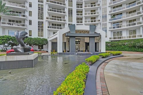 apt-906-901 Brickell Key Blvd, Miami, FL, 33131-3734 | Card Image