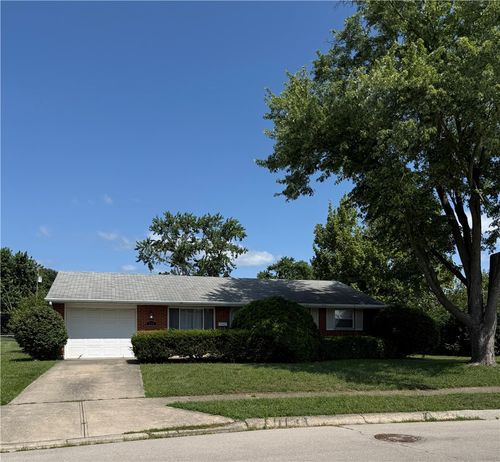 123 Lodestone Dr, Englewood, OH, 45322-1716 | Card Image