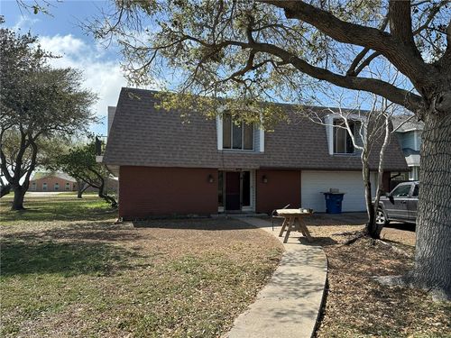 310 Sunset St, Portland, TX, 78374-1658 | Card Image