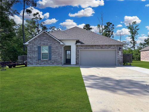 40189 Cypress Reserve Blvd, Ponchatoula, LA, 70454-5621 | Card Image