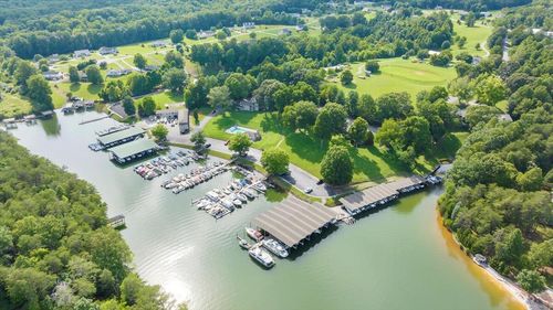 unit-112-289 Shoreline Marina Cir, Moneta, VA, 24121-2383 | Card Image