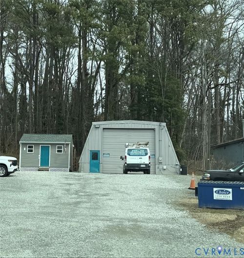 8136 Elm Dr, Mechanicsville, VA, 23111-1213 | Card Image