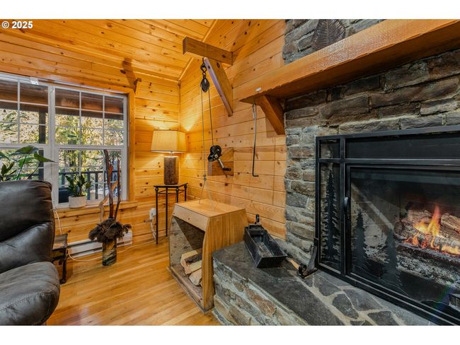 10256 Ridge View Ter, House other with 4 bedrooms, 3 bathrooms and null parking in Birkenfeld OR | Image 6