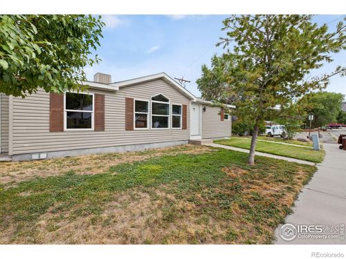 381 W 5th St, Rifle, CO, 81650-2343 | Card Image