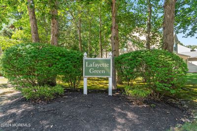 616 Patriots Way, House other with 3 bedrooms, 2 bathrooms and null parking in Lakewood NJ | Image 2