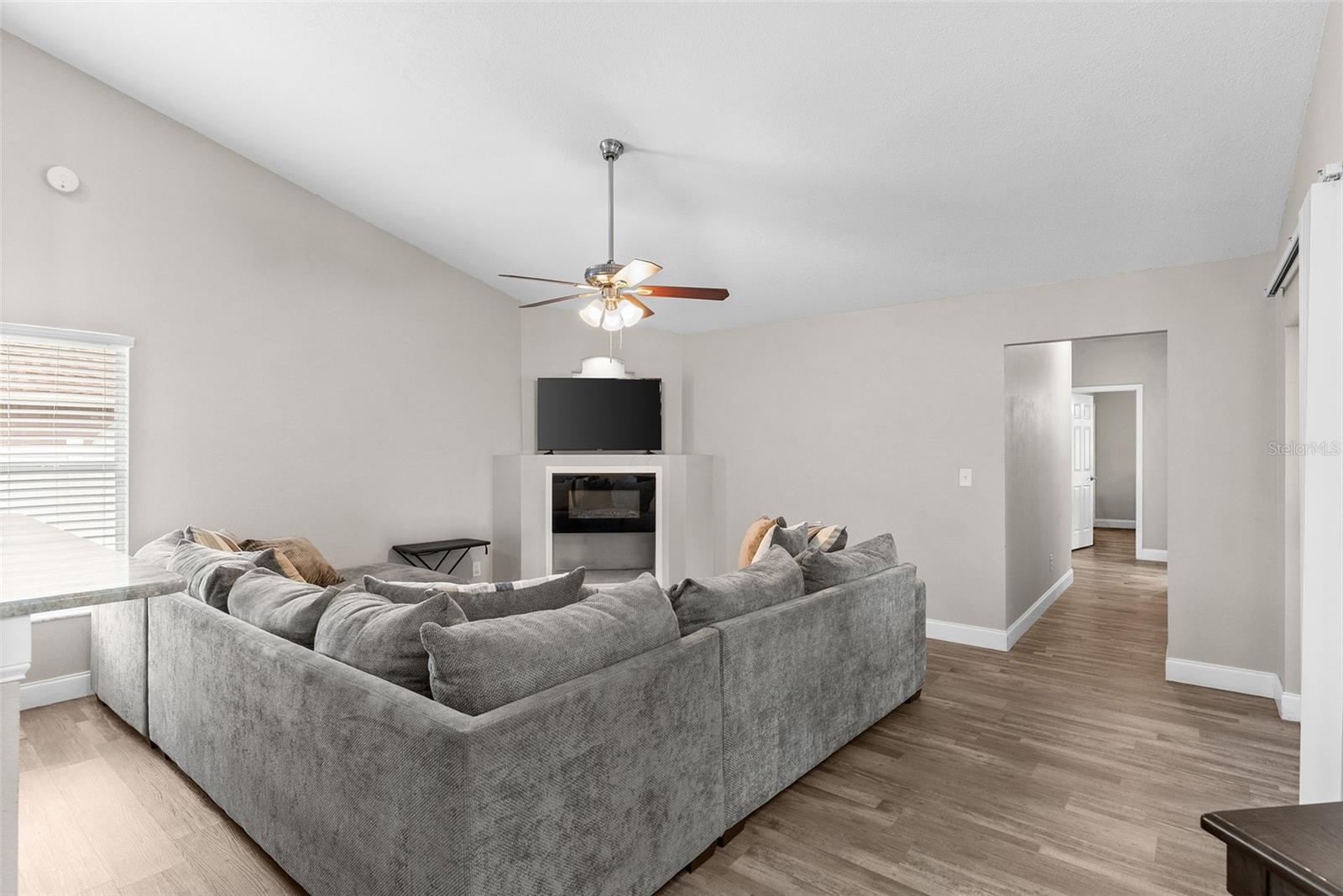 Residential in RIVERVIEW 4