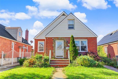 69-34 184th St, Fresh Meadows, NY, 11365-3538 | Card Image