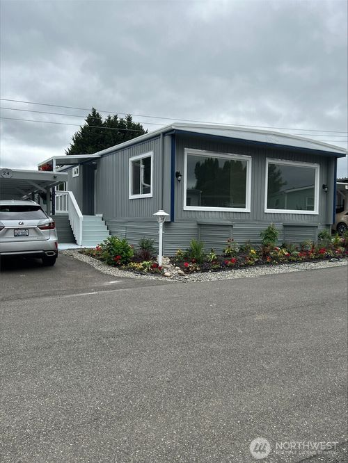 24-21429 44th Ave W, Mountlake Terrace, WA, 98043-3514 | Card Image