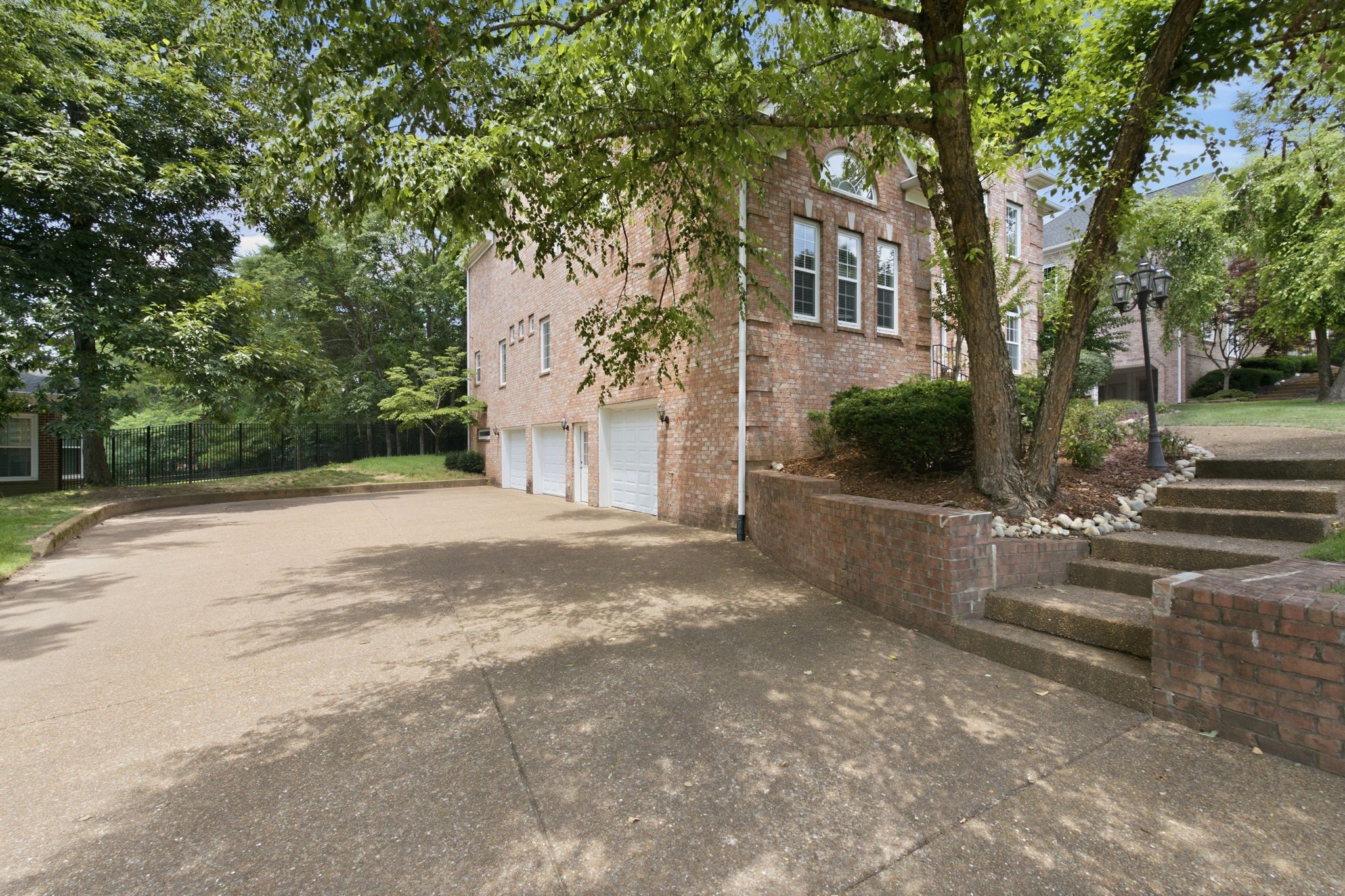 Residential in Brentwood 5