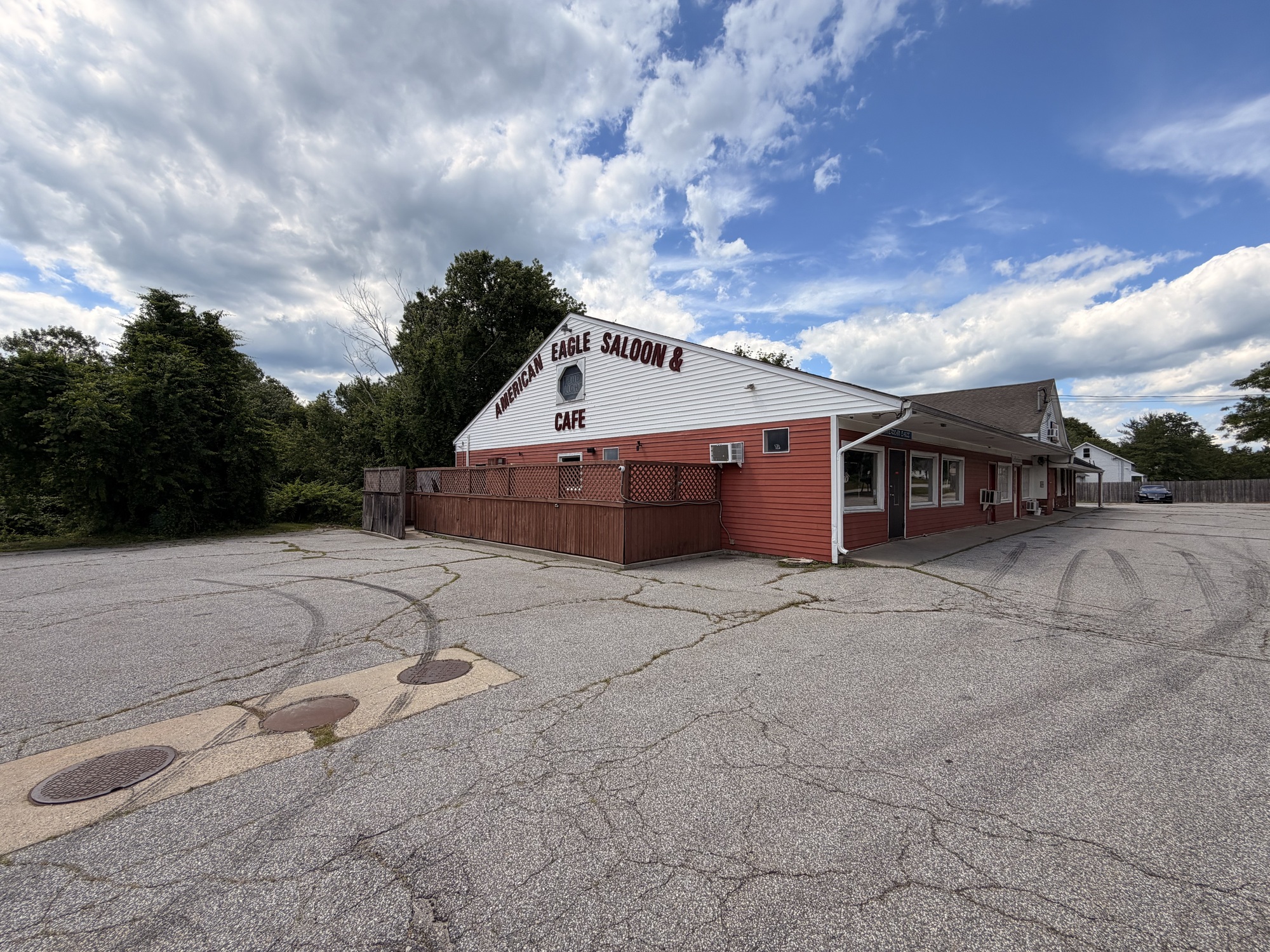 15 River Rd, Willington, CT 06279