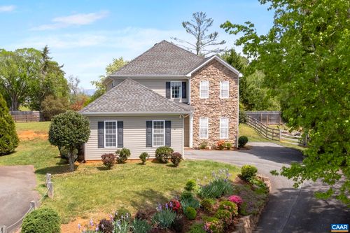 1365 Amber Ridge Rd, CHARLOTTESVILLE, VA, 22901-9544 | Card Image