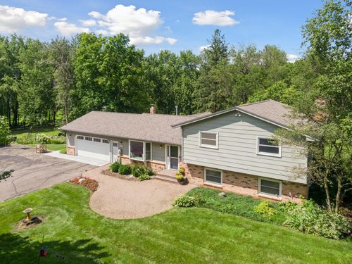 11030 County Road 17 Se, Delano, MN, 55328-8325 | Card Image