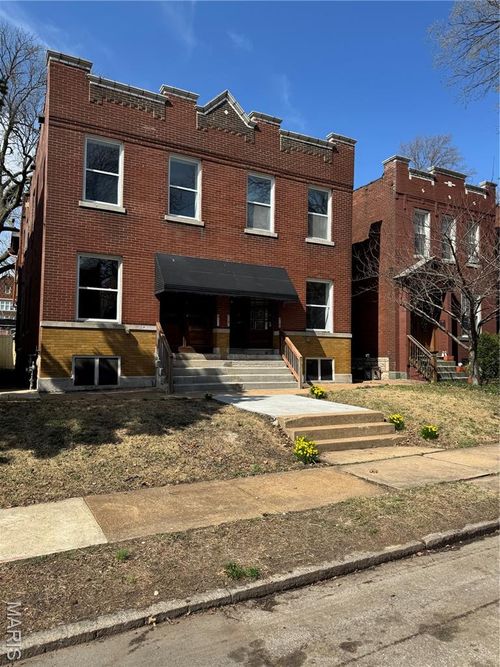 3147 Michigan Ave, Saint Louis, MO, 63118-2111 | Card Image