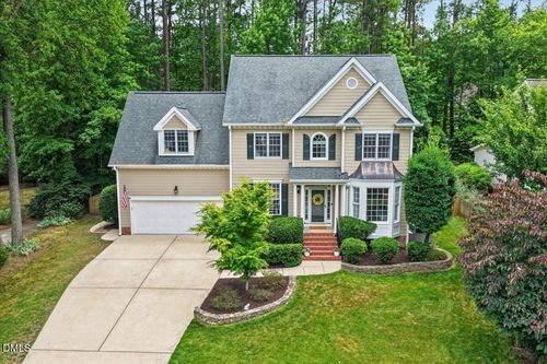 305 Briardale Ave, Cary, NC, 27519-2850 | Card Image