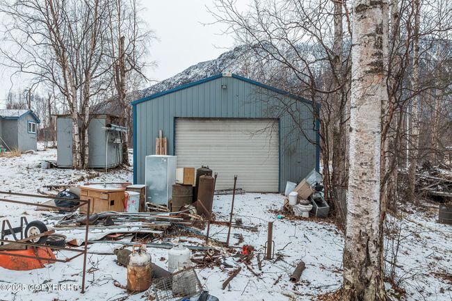 033_2025.02.19 . 24330 Sunnyside Dr | Image 33