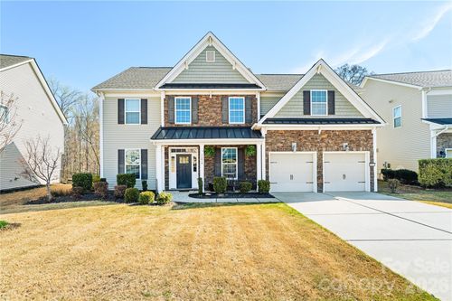 11014 River Oaks Dr Nw, Concord, NC, 28027-2856 | Card Image