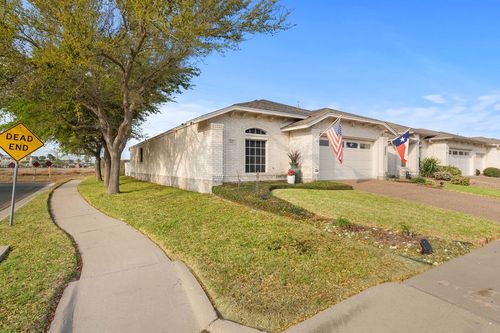 5817 Commonwealth Dr, Corpus Christi, TX, 78414-3470 | Card Image