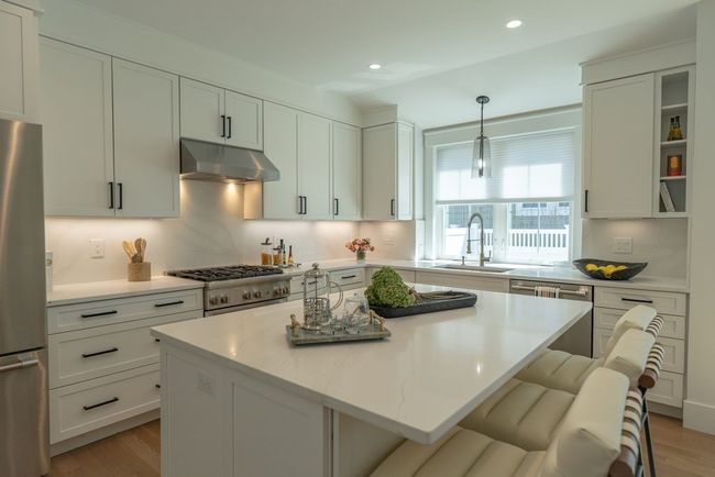 3 - 3 Potter St, Condo with 4 bedrooms, 5 bathrooms and 2 parking in Newton MA | Image 9
