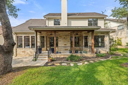 41 Tiburon Dr, The Hills, TX, 78738-1558 | Card Image