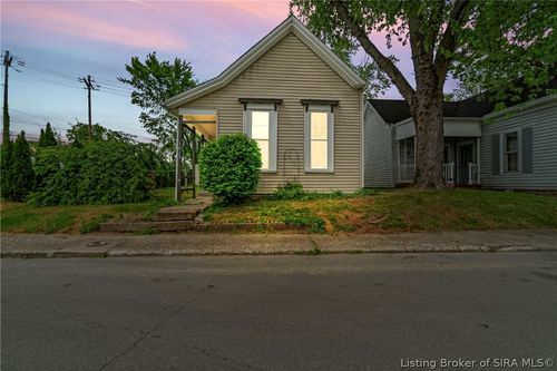 1013 Beeler St, New Albany, IN, 47150-3169 | Card Image
