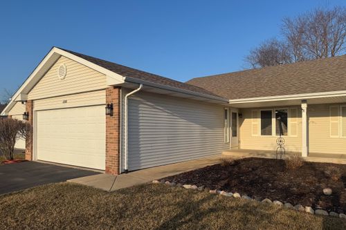 6308 Oak Crest Lane, Loves Park, IL, 61111 | Card Image