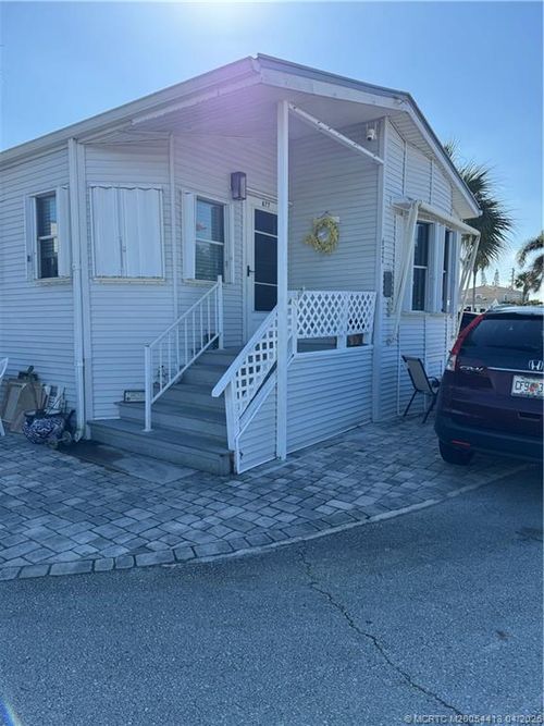 677 Nettles Blvd, Jensen Beach, FL, 34957 | Card Image