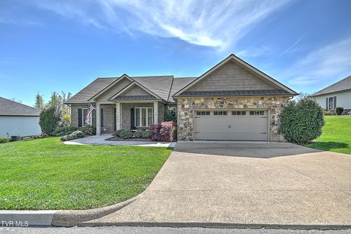 846 Vines Farm Ln, Jonesborough, TN, 37659-5895 | Card Image