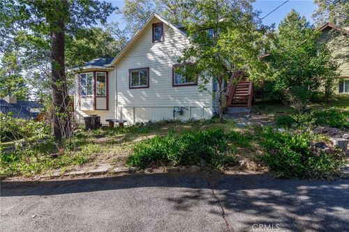 29288 Lakeview Dr, Cedar Glen, CA, 92321 | Card Image