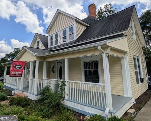 231 Bowers St, Royston, GA, 30662-4233 | Card Image