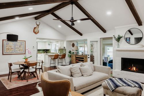 9101 Heatherwood Dr, Austin, TX, 78748-6025 | Card Image