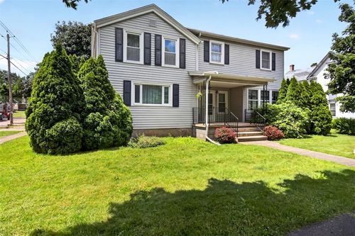 812 West Ave, Medina, NY, 14103-1546 | Card Image