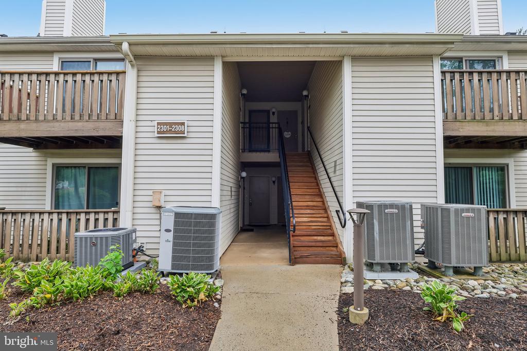 Residential in PLAINSBORO 2