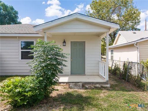 b-706 S 16th Street, Temple, TX, 76501 | Card Image