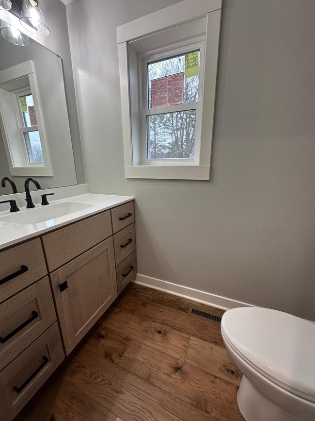 Main Bath.jpg | Image 6