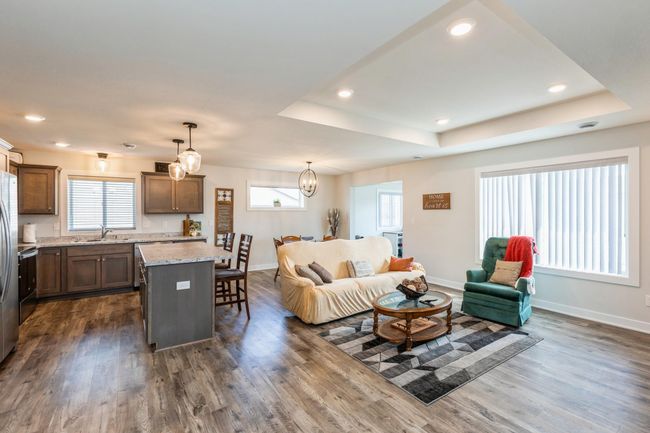 413 Fawn Run, Townhouse with 2 bedrooms, 2 bathrooms and null parking in Kenyon MN | Image 7
