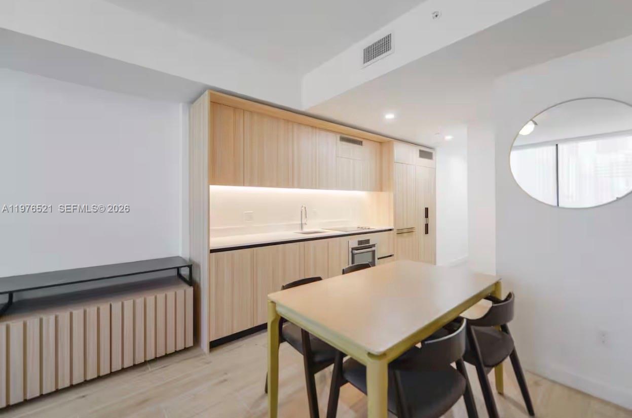 Residential Lease in Miami 4