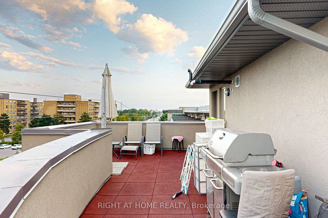 12 - 1972 Victoria Park Ave, House attached with 3 bedrooms, 2 bathrooms and null parking in North York ON | Image 35