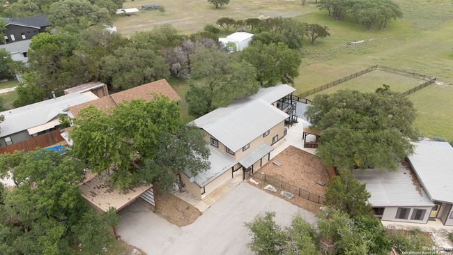 707 Park Shrs, House other with 5 bedrooms, 3 bathrooms and null parking in Canyon Lake TX | Image 37
