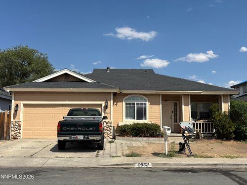 2060 S Mackenzie Cir, Sparks, NV, 89431-7578 | Card Image