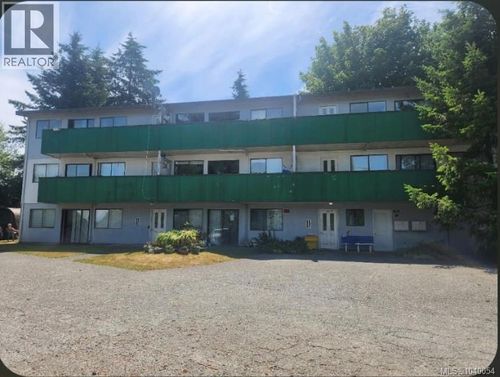 869 Alder St, Campbell River, BC, V9W2P4 | Card Image
