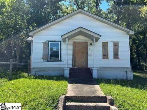 922 N Logan Street, Gaffney, SC, 29341 | Card Image