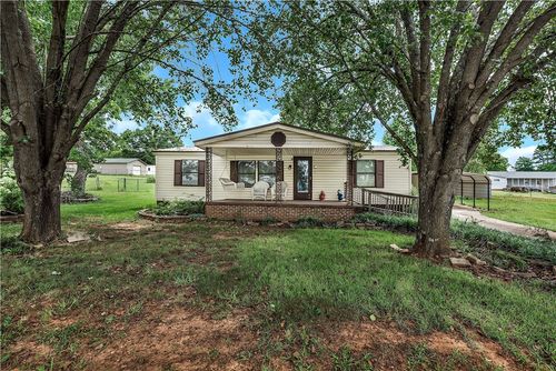 1004 Wiles Dr, Anderson, SC, 29625-5043 | Card Image