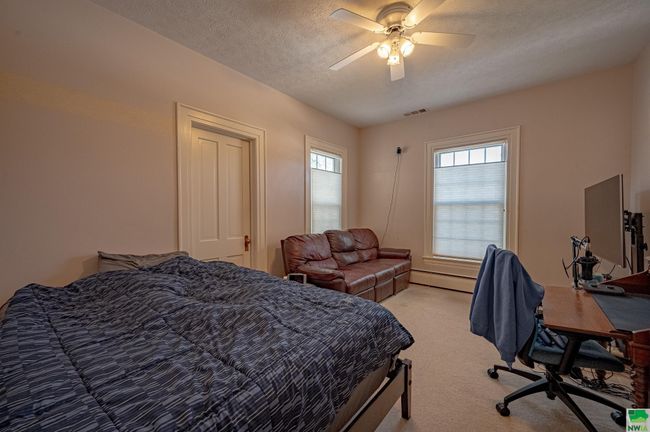 212 E Washington St, House other with 5 bedrooms, 2 bathrooms and null parking in Elk Point SD | Image 21